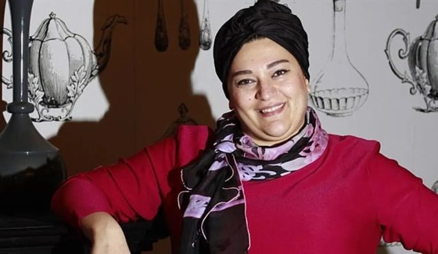 Zehra Özkaymaz Kimdir